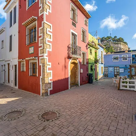 Characteristic In D Nia Denia